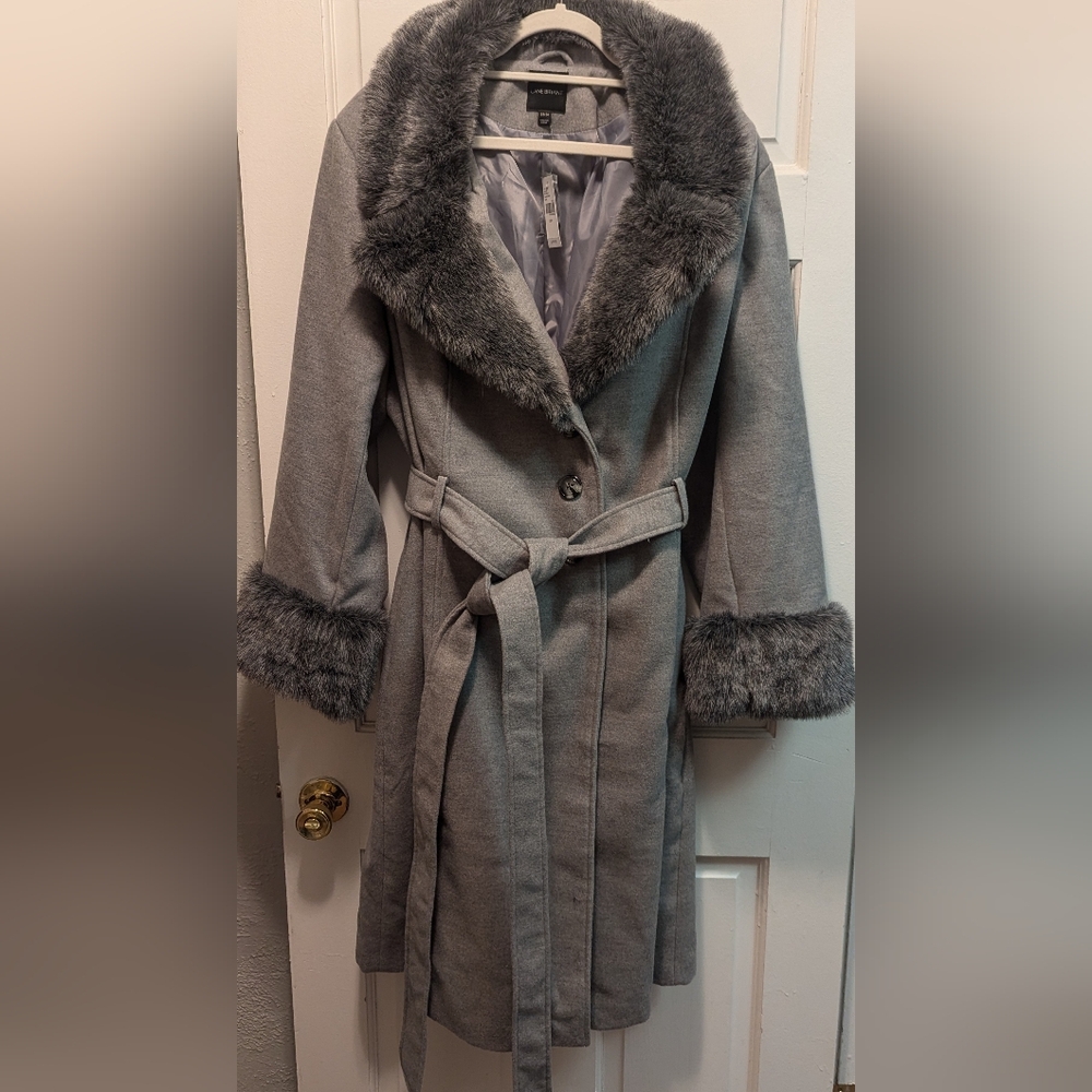 Jacket with fake fur